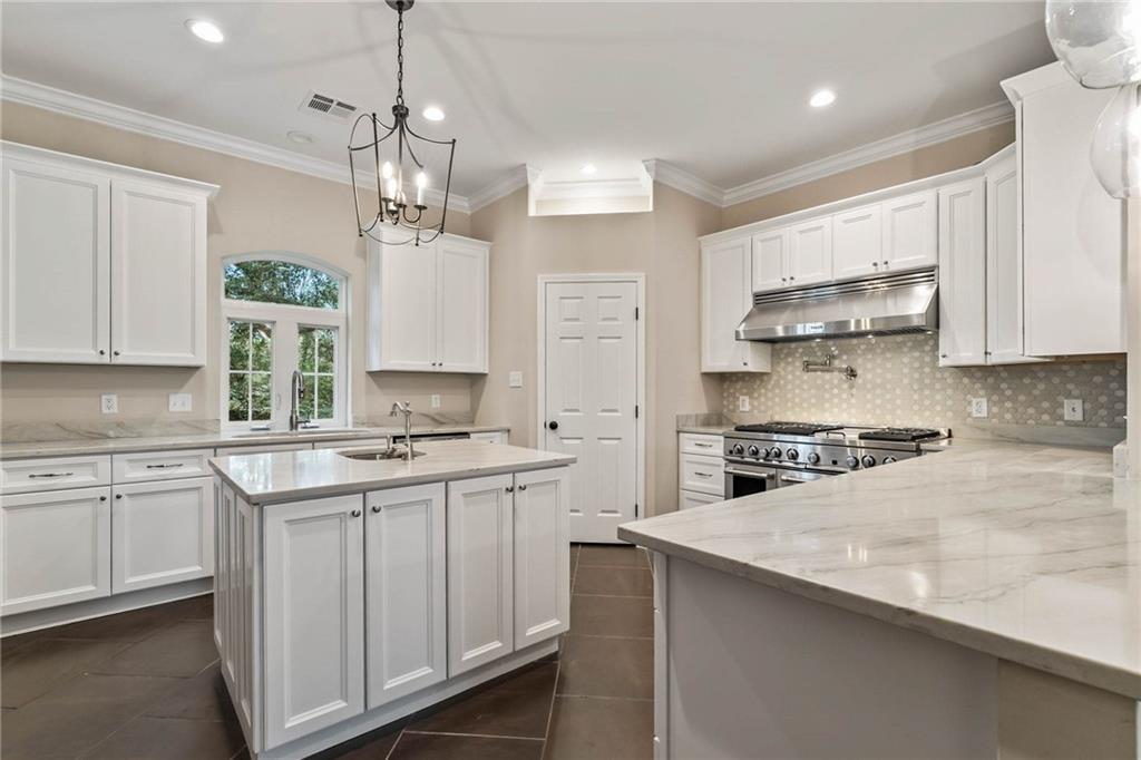 22009 Spring Clover Lane Covington, LA 70435 - Photo 9 of 38