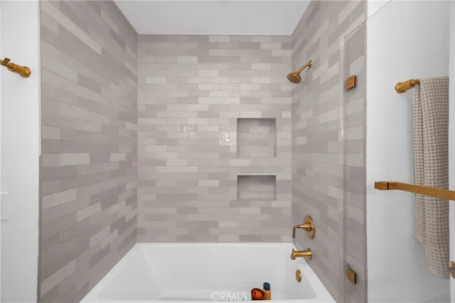 $1,649,900 | 24802 Elena Drive, Laguna Hills, CA 92653