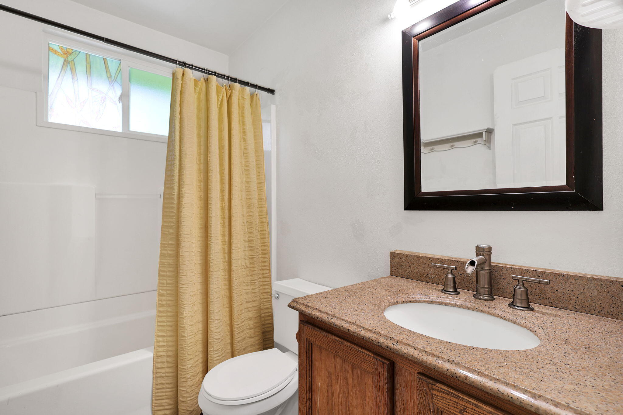 5738 Bell Road Redding, CA 96001 - Photo 15 of 30 16-web-or-mls-CAMA0551