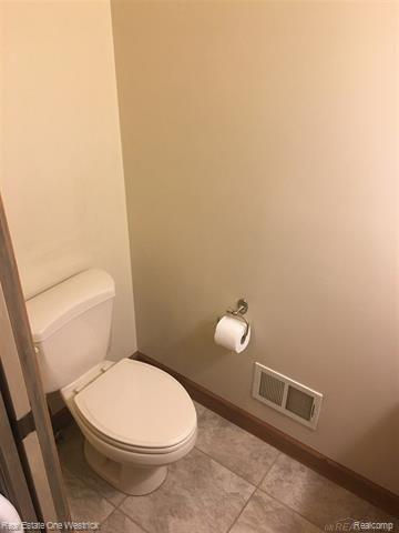 5149 Springborn Road East China, MI 48054 - Photo 17 of 17 31324577-19.JPG