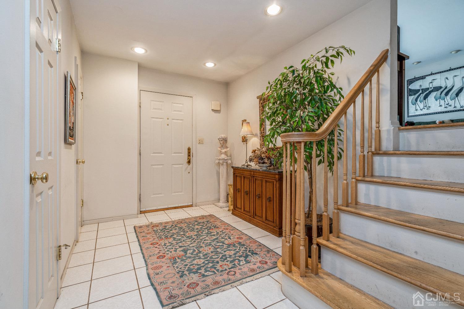 30 Nottingham Road Edison, NJ 08820 - Photo 2 of 36