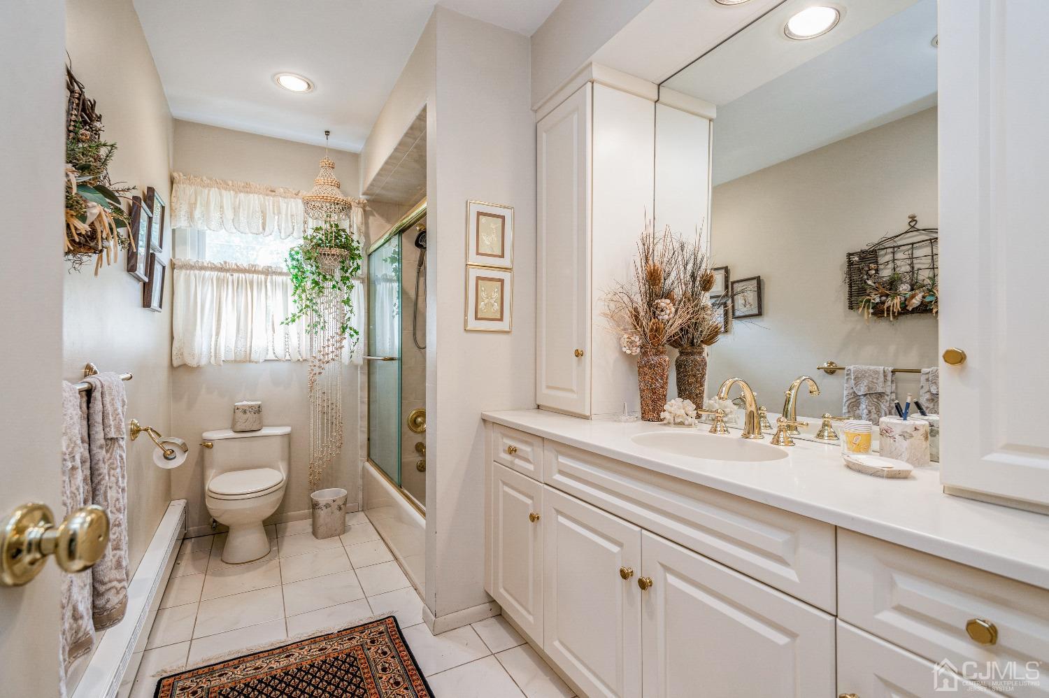 30 Nottingham Road Edison, NJ 08820 - Photo 23 of 36