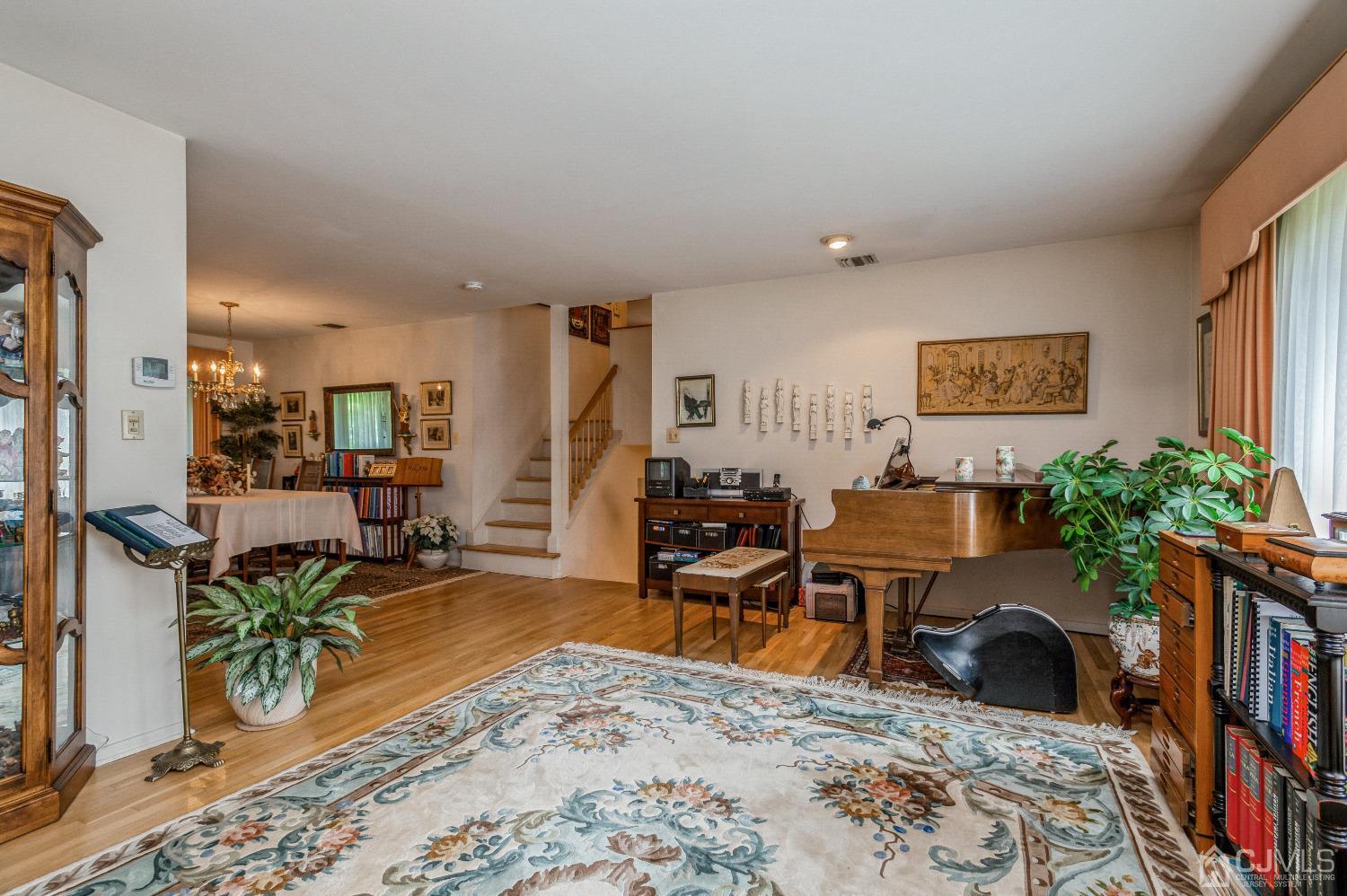 30 Nottingham Road Edison, NJ 08820 - Photo 7 of 36