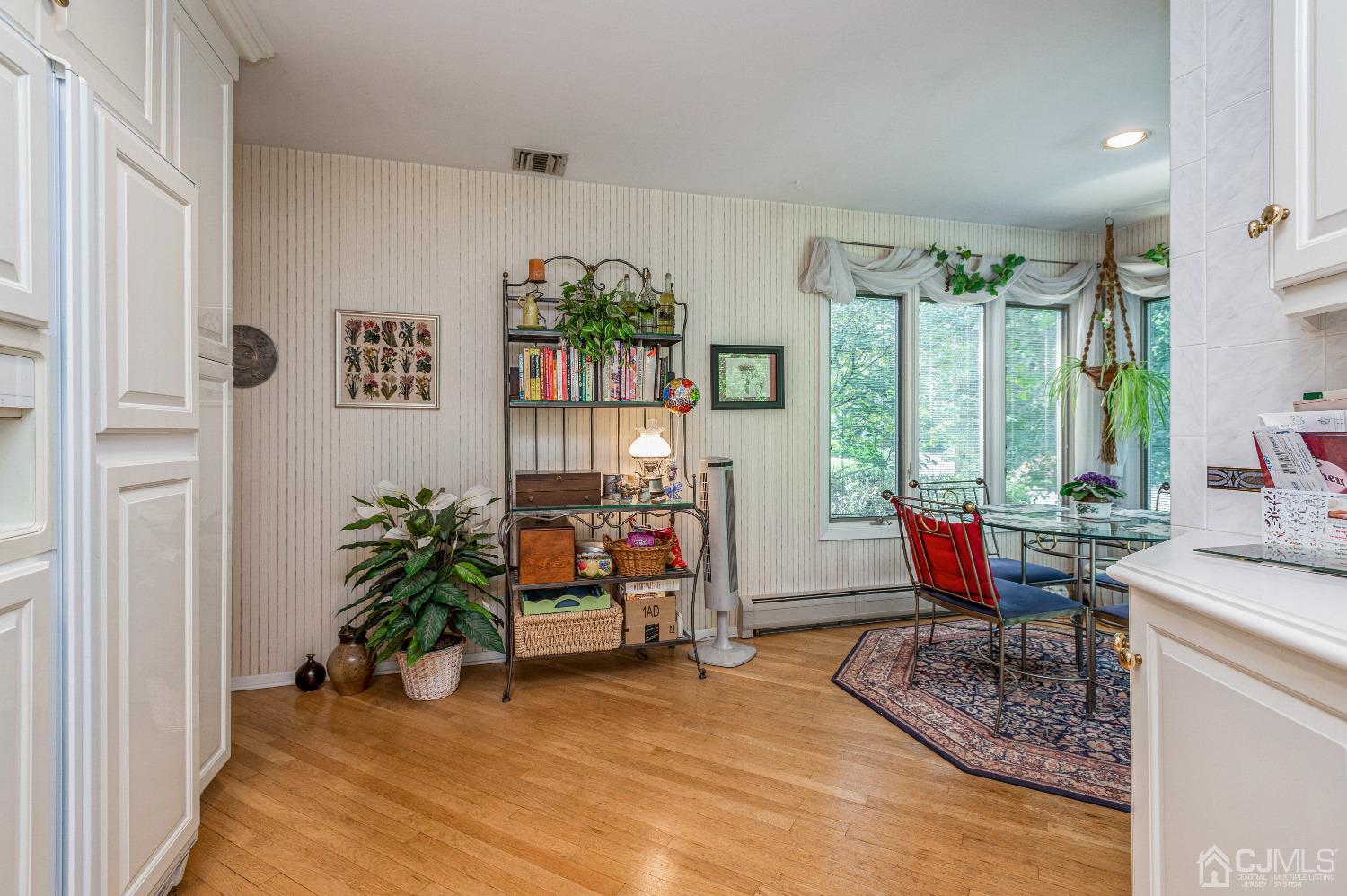 30 Nottingham Road Edison, NJ 08820 - Photo 8 of 36