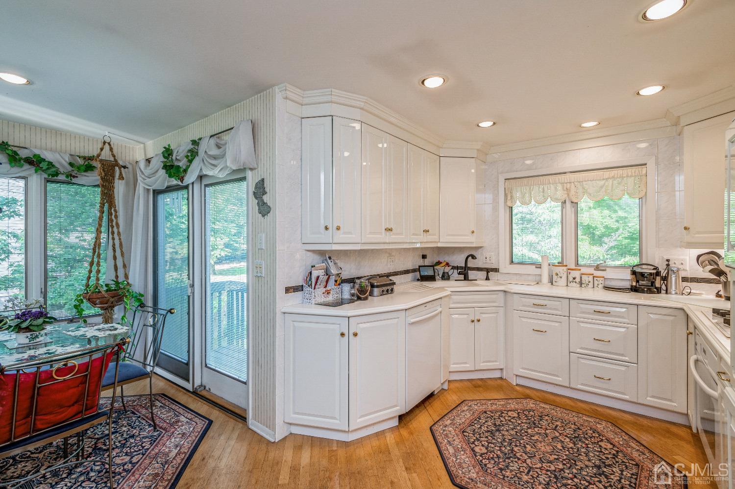 30 Nottingham Road Edison, NJ 08820 - Photo 10 of 36