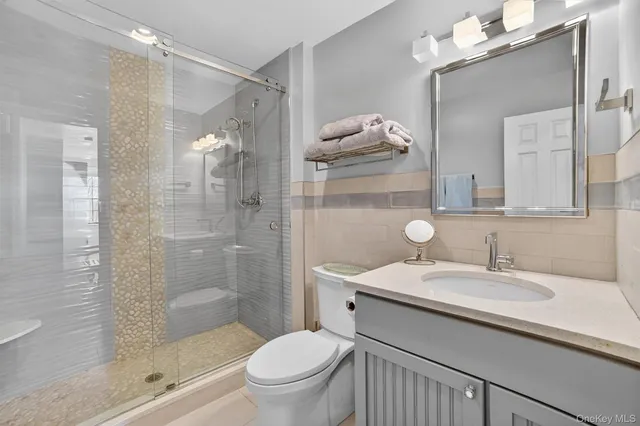 $625,000 | 341 Furnace Dock Road, Unit 11, Cortlandt Manor, NY 10567