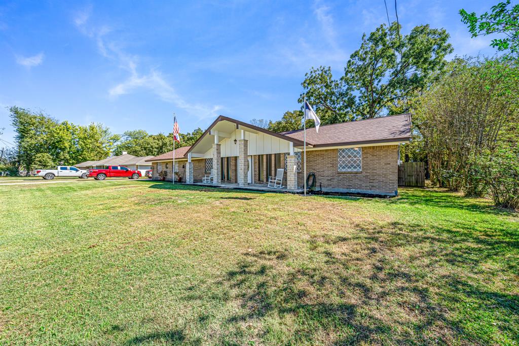 1075 Oak Ridge Drive Terrell, TX 75160 - Photo 10 of 28 a view of a house with a garden