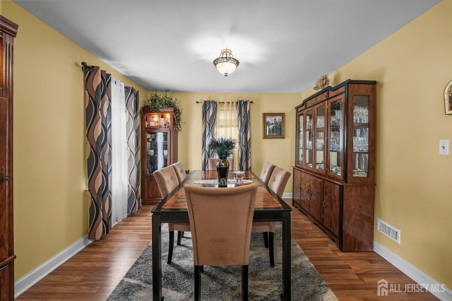 428 Carleton Street Bound Brook, NJ 08805 - Photo 14 of 40
