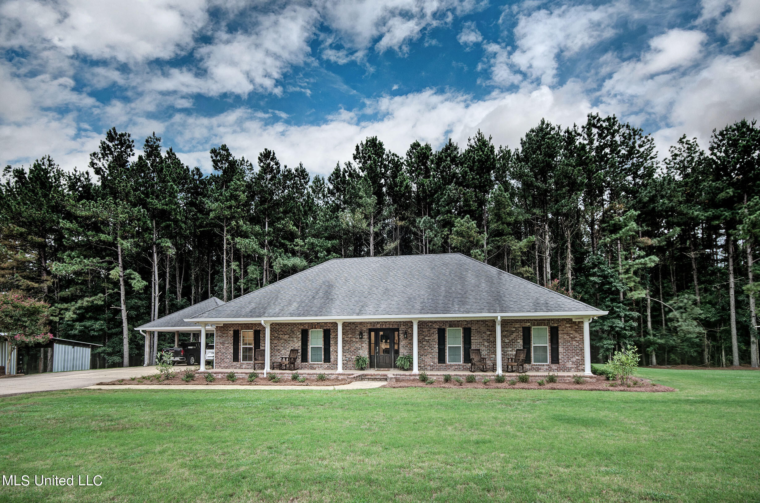 1350 Kay Broadwater Road Utica, MS 39175 - Photo 3 of 40 IMGP1438_39_40