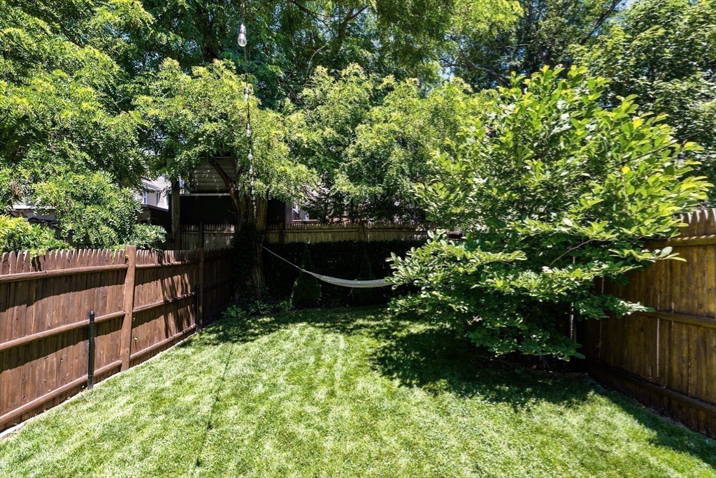 754 East 4th Street, Unit 1 Boston, MA 02127 - Photo 23 of 26