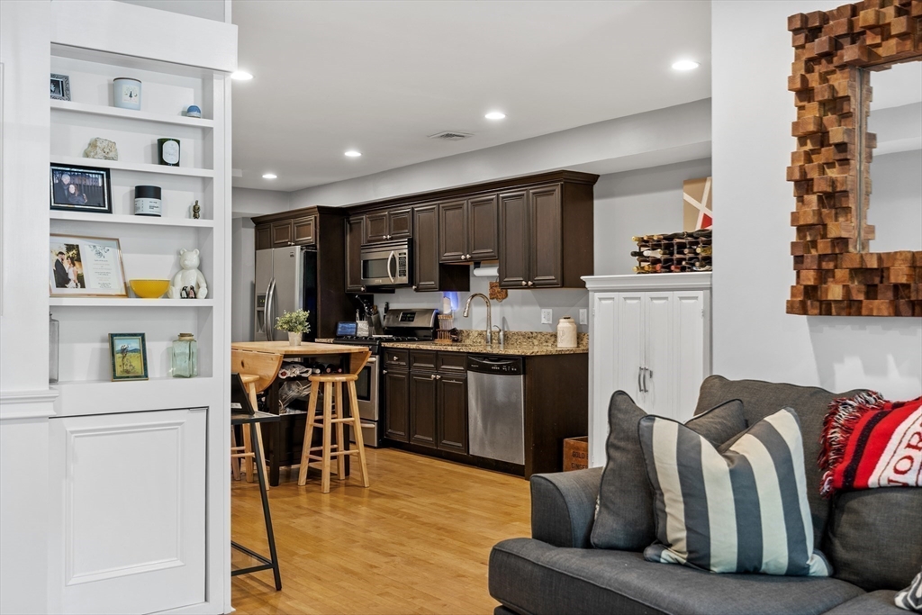 754 East 4th Street, Unit 1 Boston, MA 02127 - Photo 10 of 26