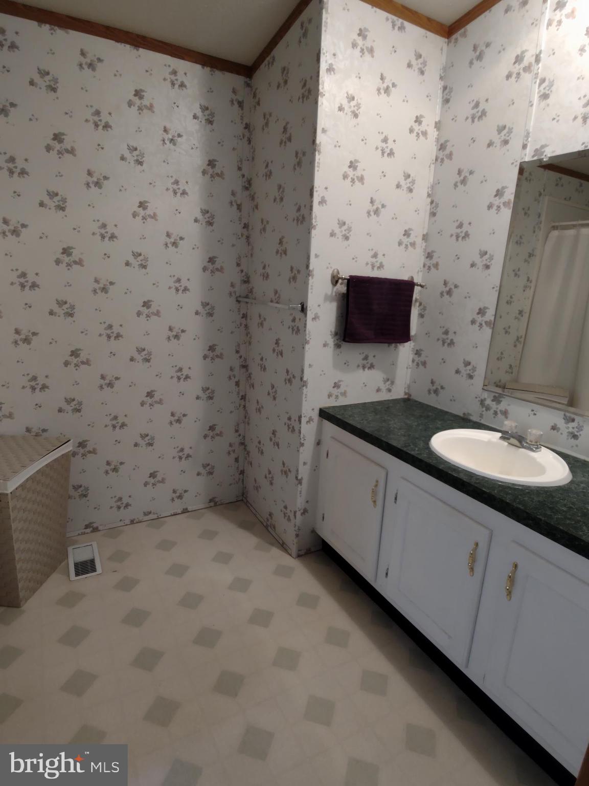 74 Valley Bottom Road Aberdeen, MD 21001 - Photo 10 of 22 bedroom1 bathroom