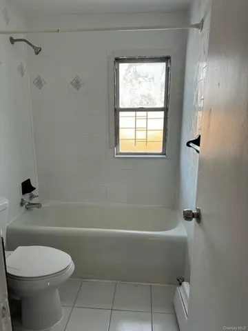 $675,000 | 114-25 201st Street | St. Albans