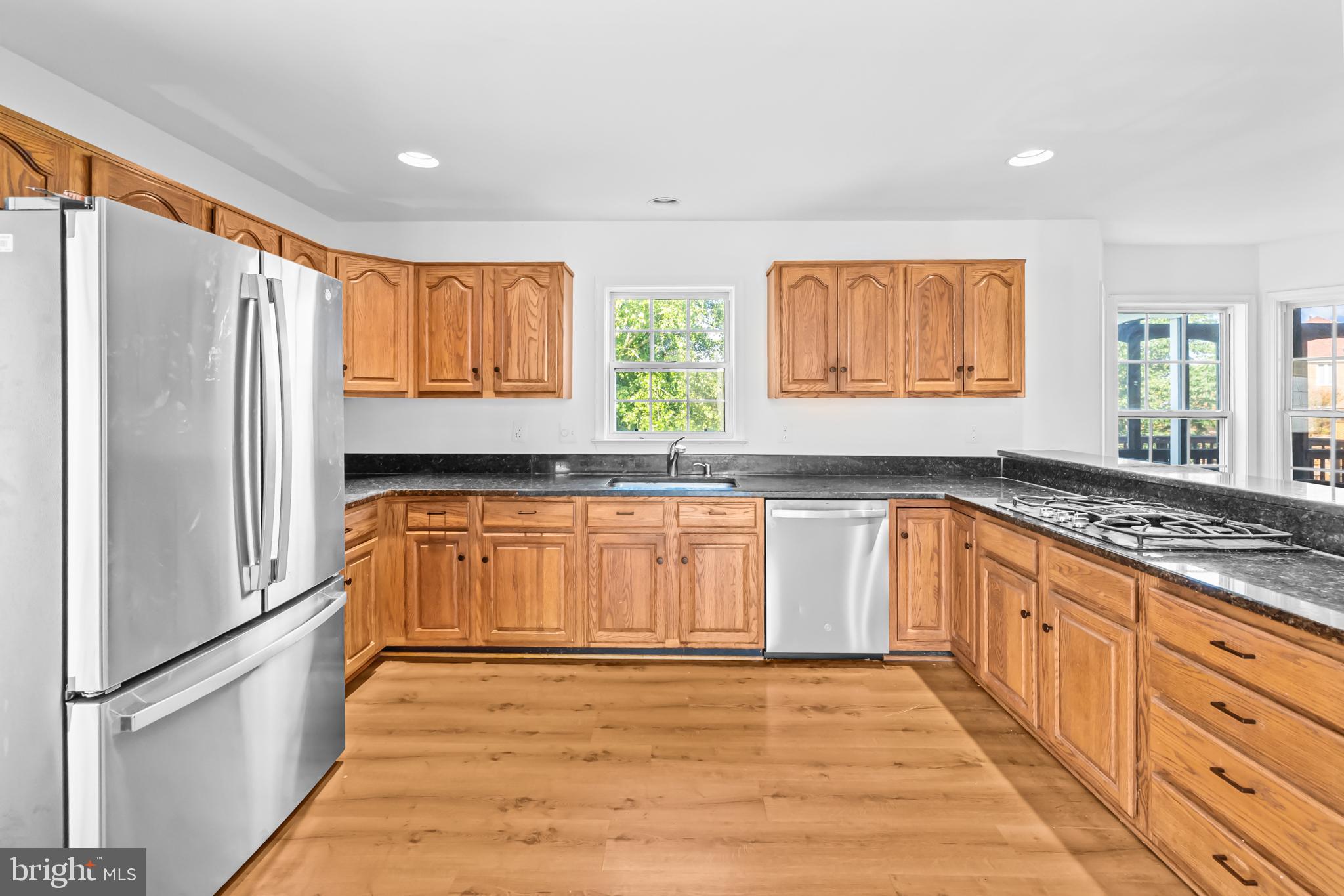 2626 Iron Forge Road Herndon, VA 20171 - Photo 17 of 86