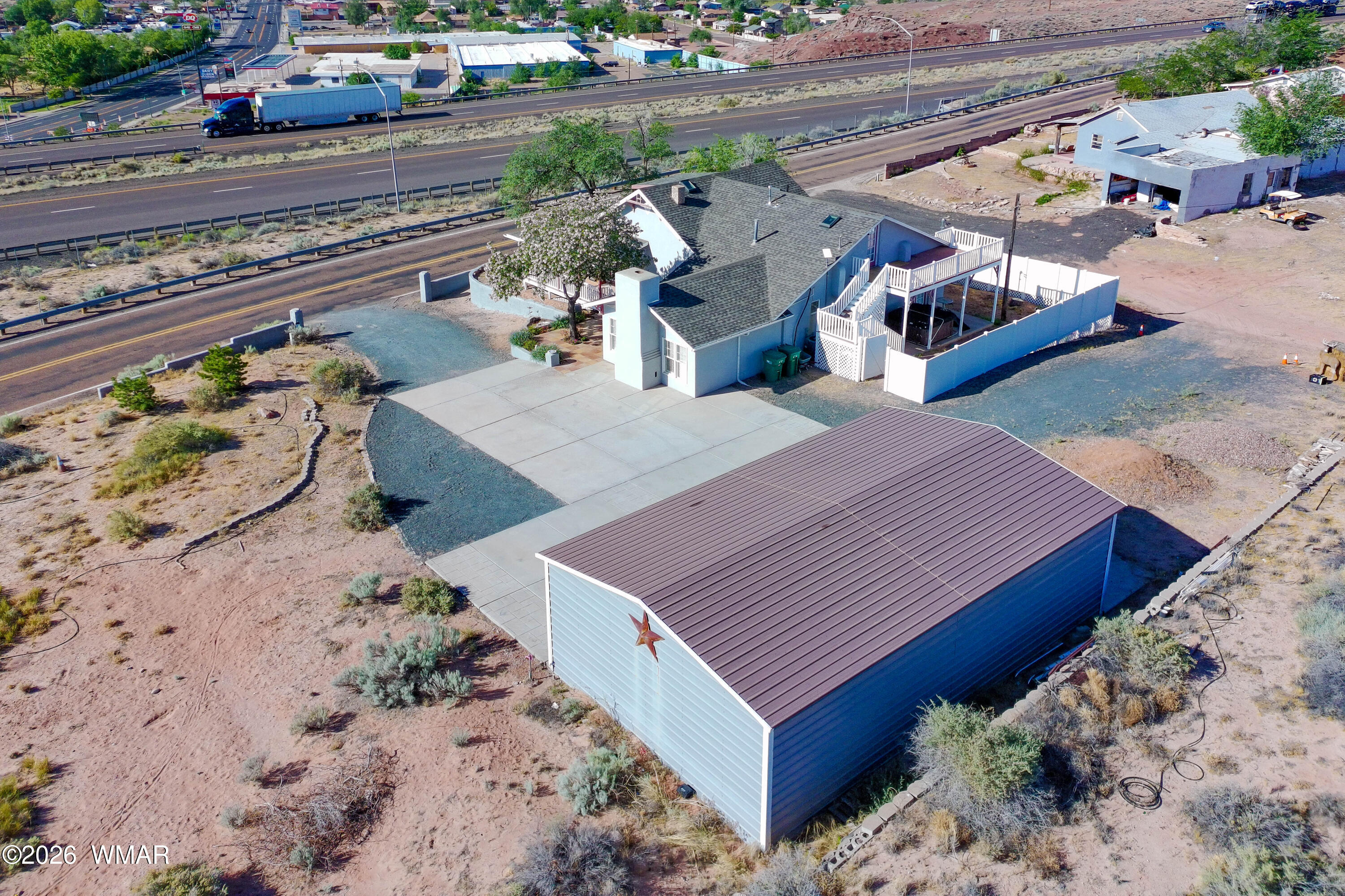 102 Crestview Road Holbrook, AZ 86025 - Photo 49 of 55 a view of a terrace with sitting area
