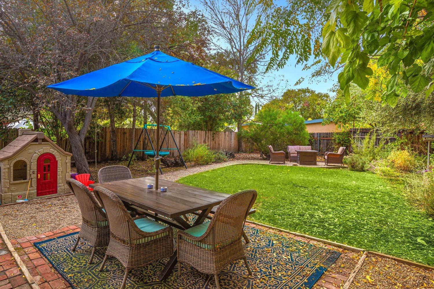 411 Park Road Ojai, CA 93023 - Photo 20 of 23 Gallery Image 20