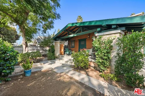 $1,299,000 | 6083 Selma Avenue, Los Angeles, CA 90028