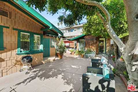 $1,299,000 | 6083 Selma Avenue, Los Angeles, CA 90028