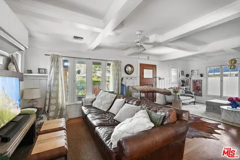 $1,299,000 | 6083 Selma Avenue, Los Angeles, CA 90028