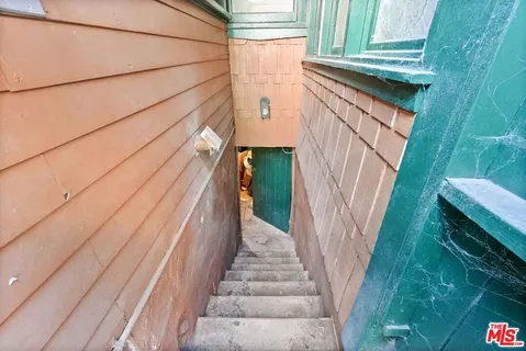 $1,299,000 | 6083 Selma Avenue, Los Angeles, CA 90028