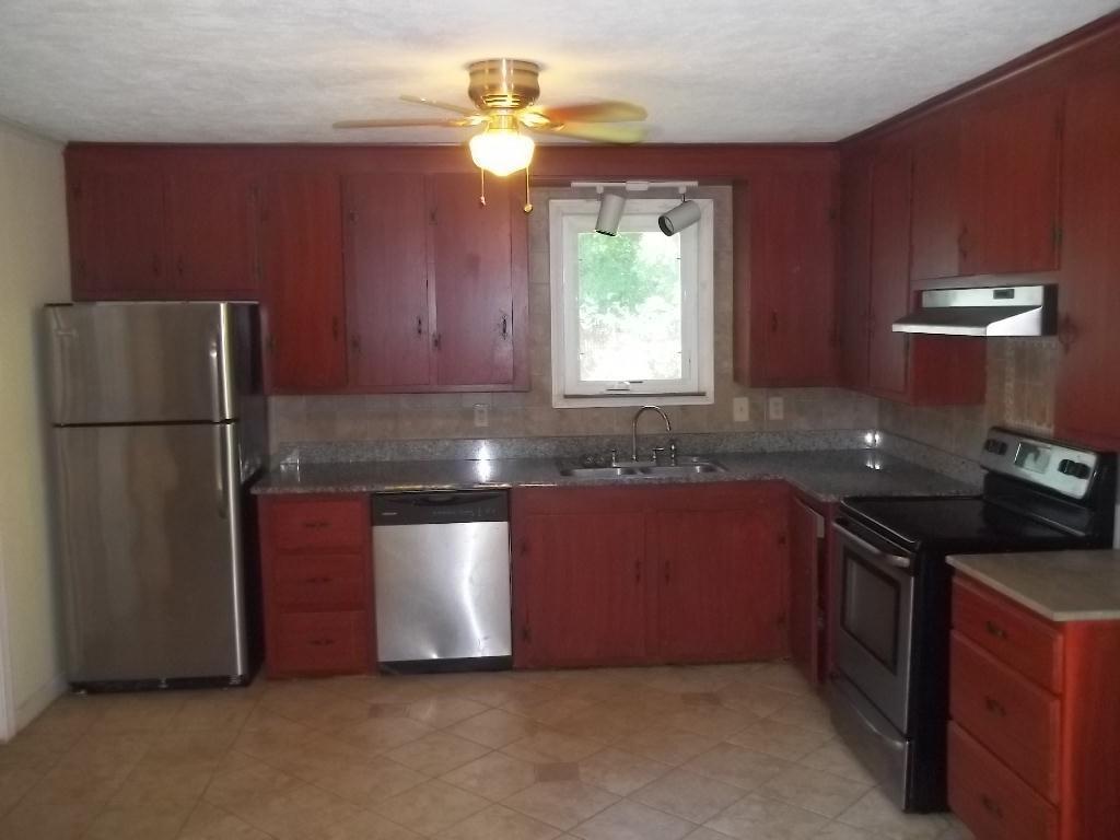 24 Mathews Avenue Waterville, ME 04901 - Photo 2 of 14 Kitchen