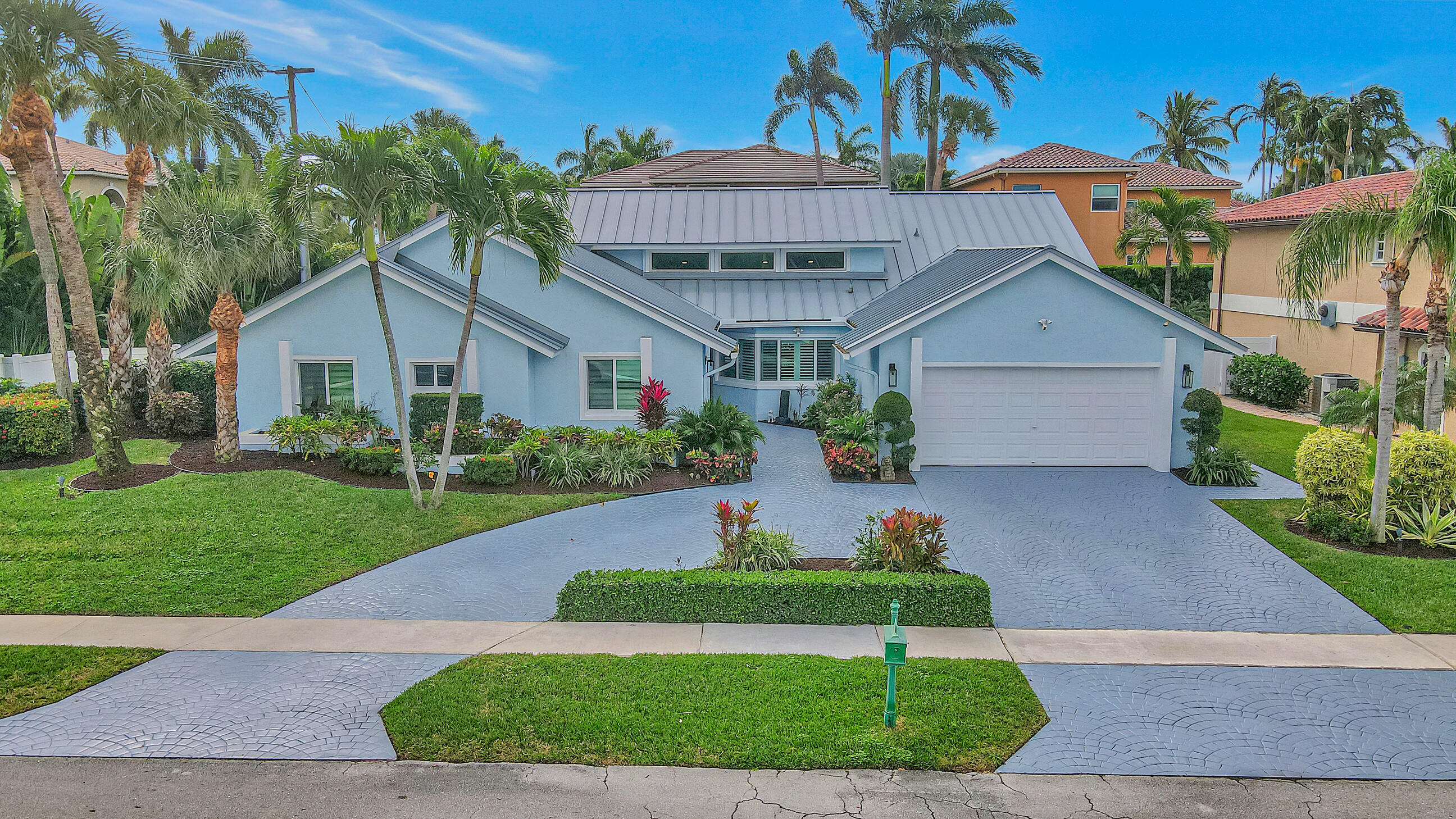 200 Southwest 15th Drive Boca Raton, FL 33432 - Photo 27 of 31 Front Exterior