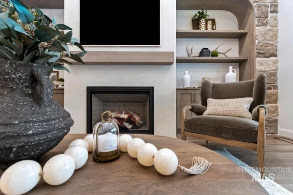 $1,249,900 | 2642 North Palaestra Avenue, Eagle, ID 83616