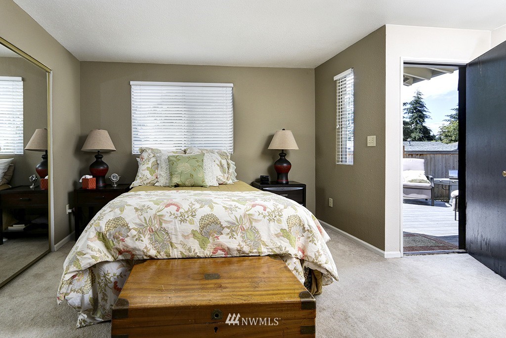 13814 Southeast Allen Rd. Bellevue, WA 98006 - Photo 12 of 20