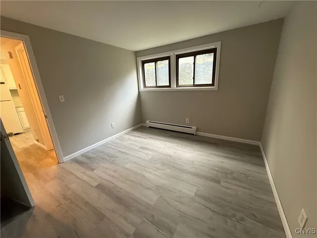 $1,250 | 120 Hasbrouck Street, Unit 1, Syracuse, NY 13206