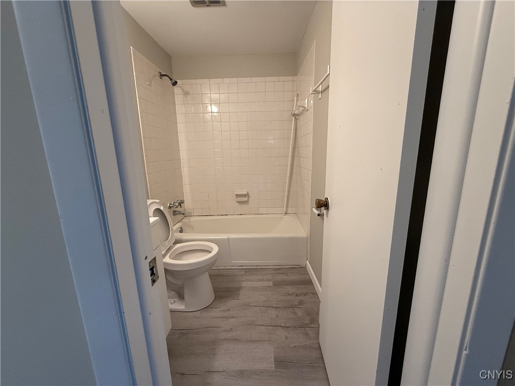 120 Hasbrouck Street, Unit 1 Syracuse, NY 13206 - Photo 8 of 8