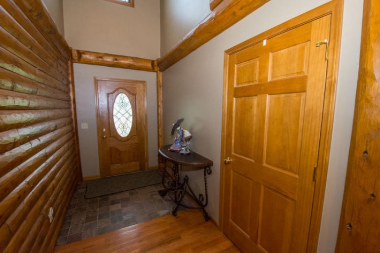 67741 Lost Road Cassopolis, MI 49031 - Photo 22 of 88 67741 Lost Rd Cass Foyer