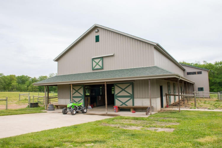 67741 Lost Road Cassopolis, MI 49031 - Photo 77 of 88 67741 Lost Rd Cass Horse barn (12)