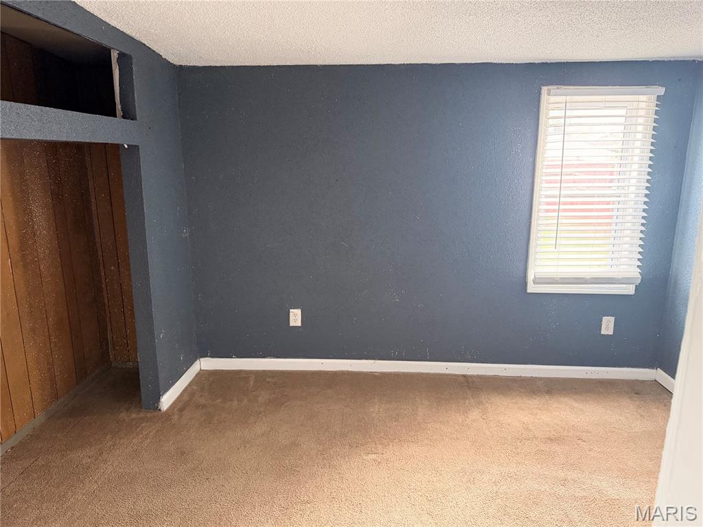 2032 Milan Avenue Madison, IL 62060 - Photo 12 of 17