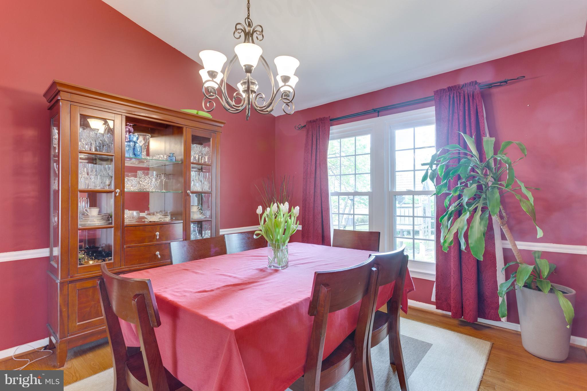 7114 Carnation Court Springfield, VA 22152 - Photo 9 of 30 Dining Room