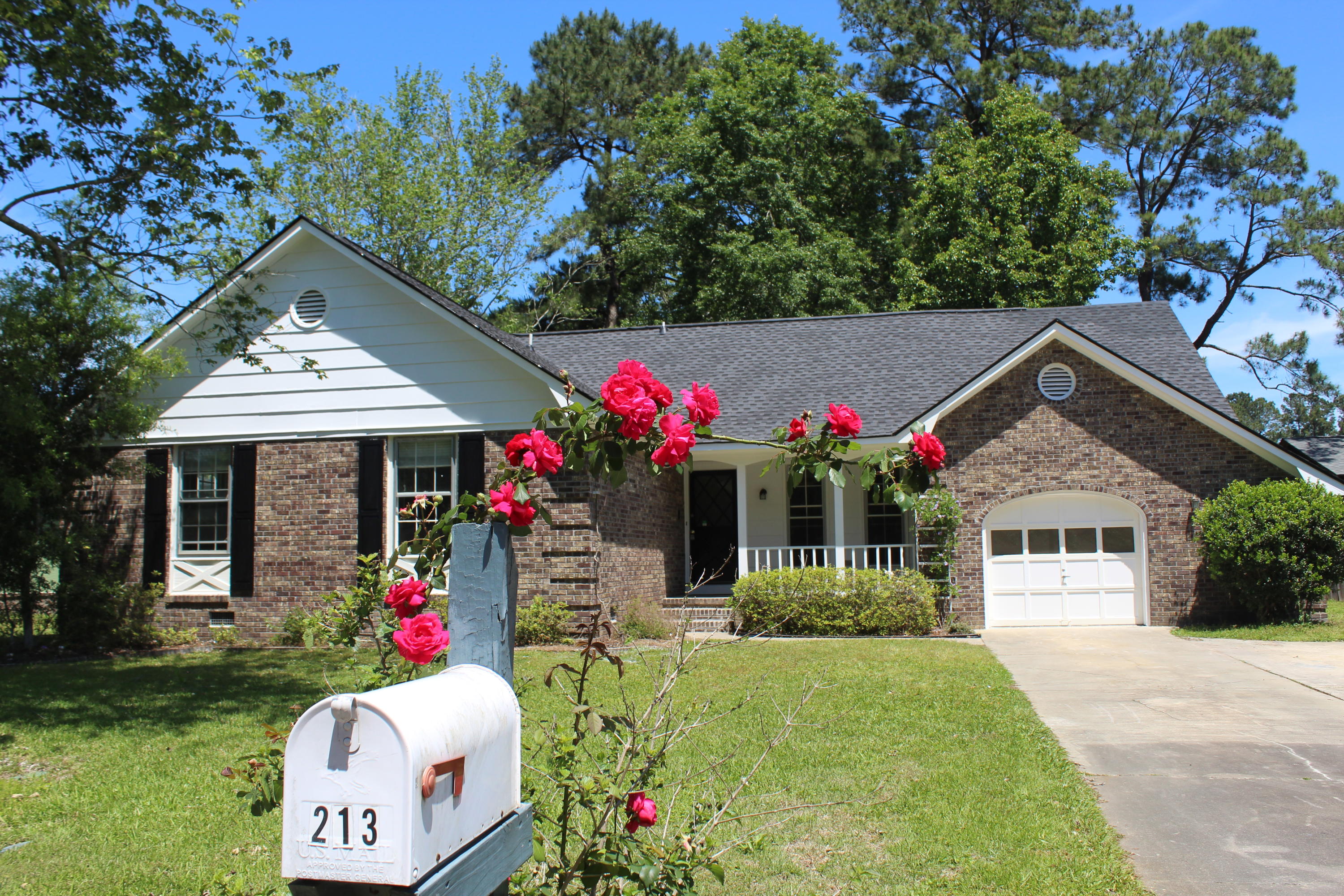 213 Niblick Road Summerville, SC 29483 - Photo 1 of 35 IMG_0572