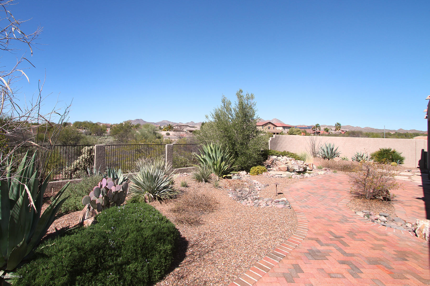 12771 North Morgan Ranch Road Oro Valley, AZ 85755 - Photo 31 of 42