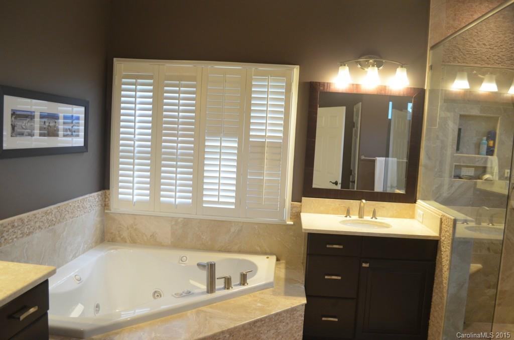 2112 Maynard Road Charlotte, NC 28270 - Photo 12 of 24 Gallery Image 12