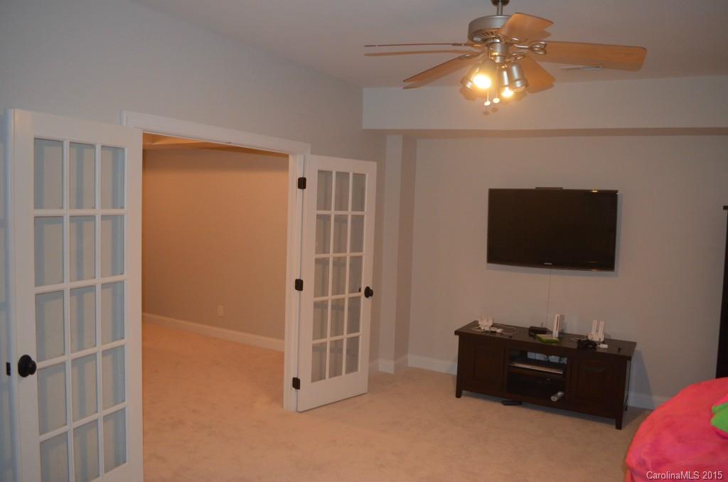2112 Maynard Road Charlotte, NC 28270 - Photo 21 of 24 Gallery Image 21
