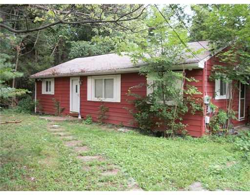 908 Hamil Road Penn Hills, PA 15147 - Photo 1 of 9 Exterior Front.