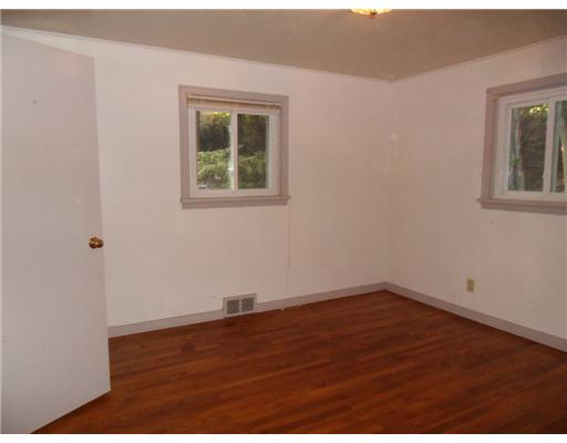 908 Hamil Road Penn Hills, PA 15147 - Photo 6 of 9 Bedroom.
