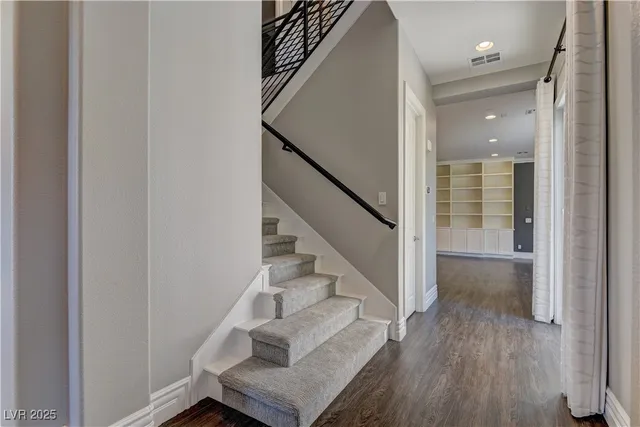 $5,999 | 11280 Granite Ridge Drive, Unit 1041, Las Vegas, NV 89135