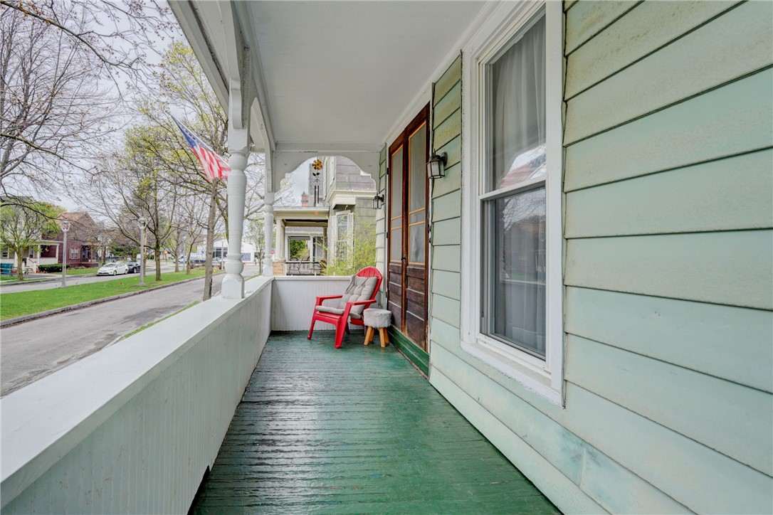 28 Rundel Park Rochester, NY 14607 - Photo 2 of 36