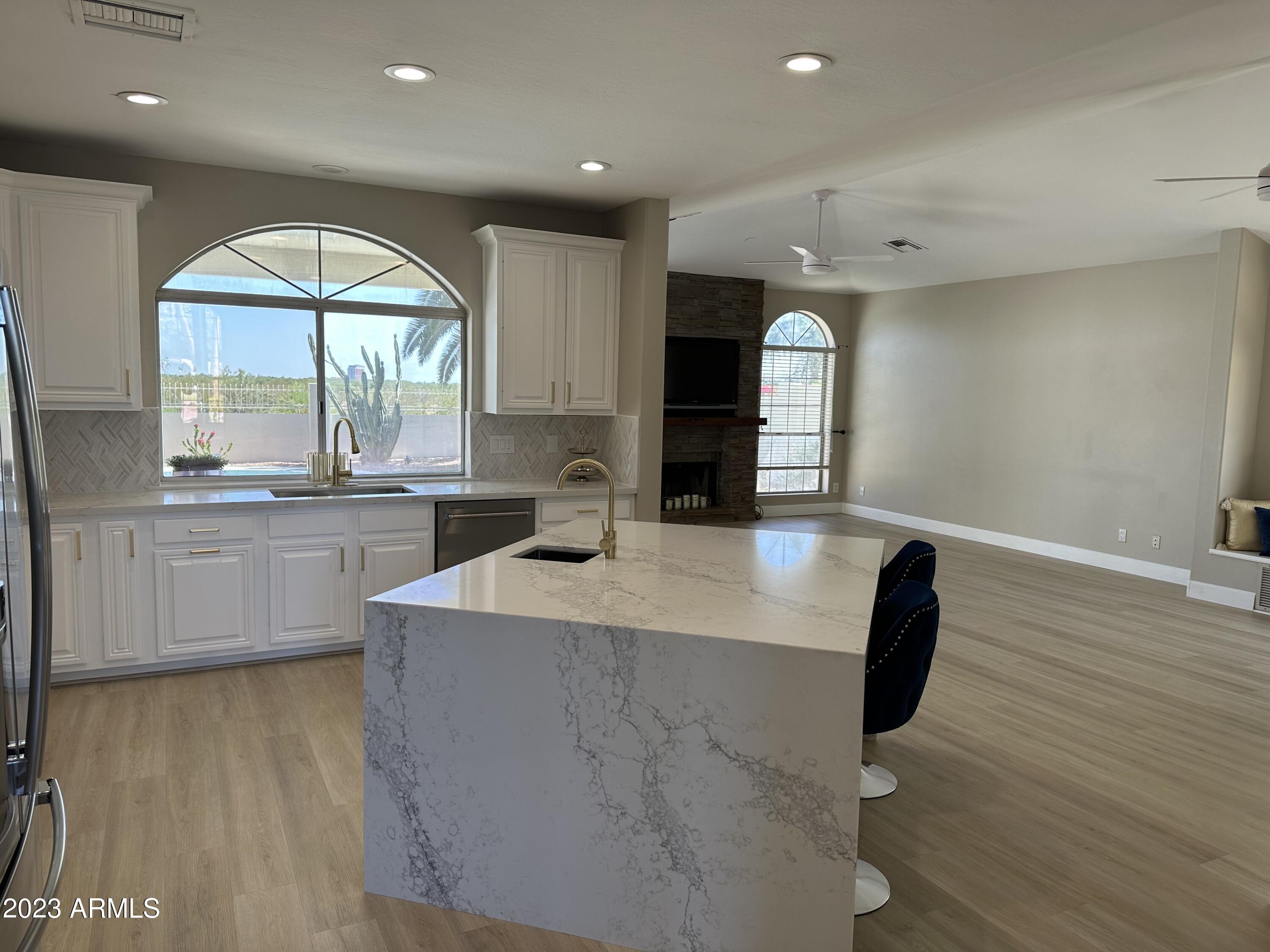 10105 East Doubletree Ranch Road Scottsdale, AZ 85258 - Photo 8 of 32 IMG_7525