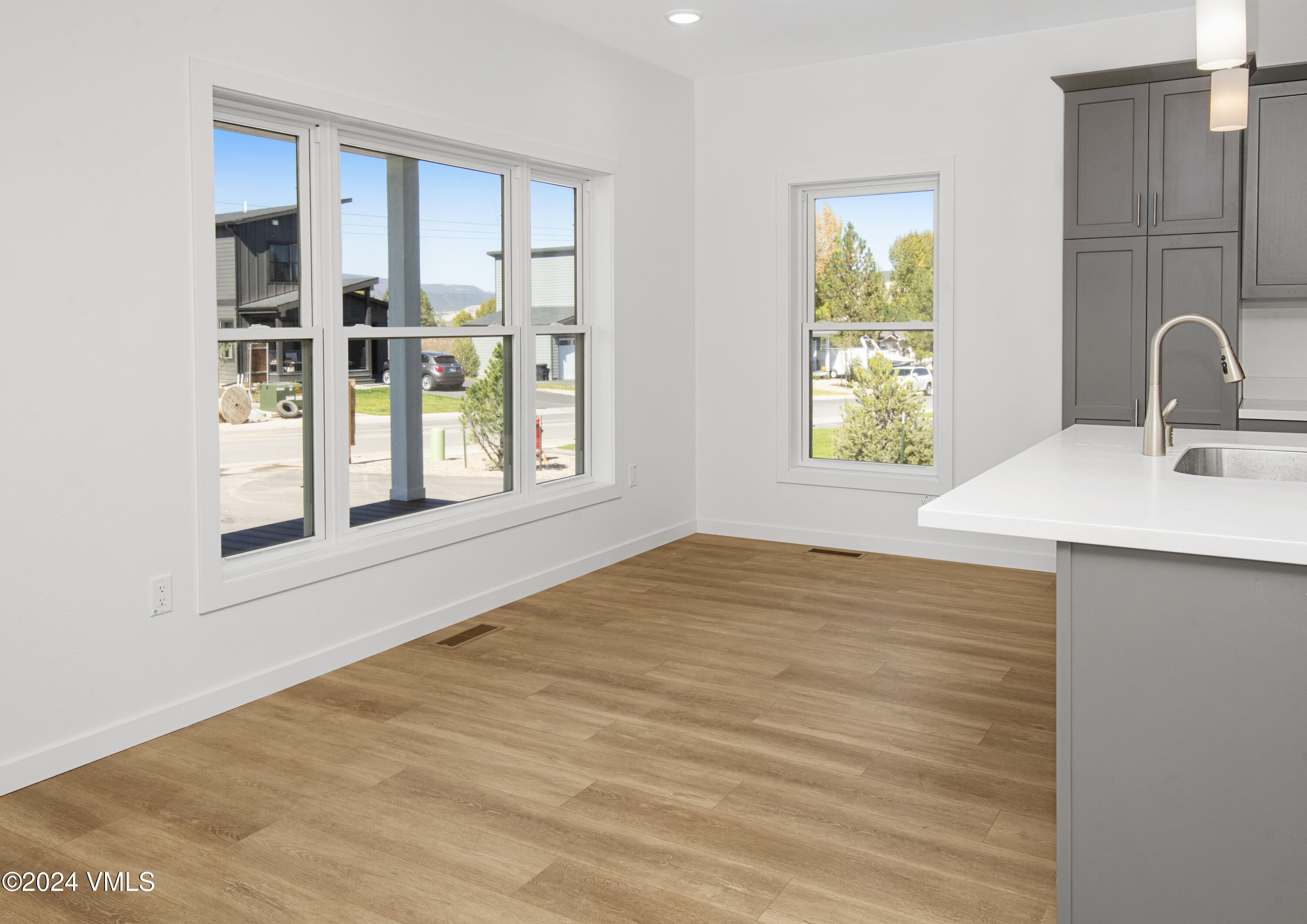 370 Blackhawk Road Gypsum, CO 81637 - Photo 10 of 35 Mtn-Laurel_12