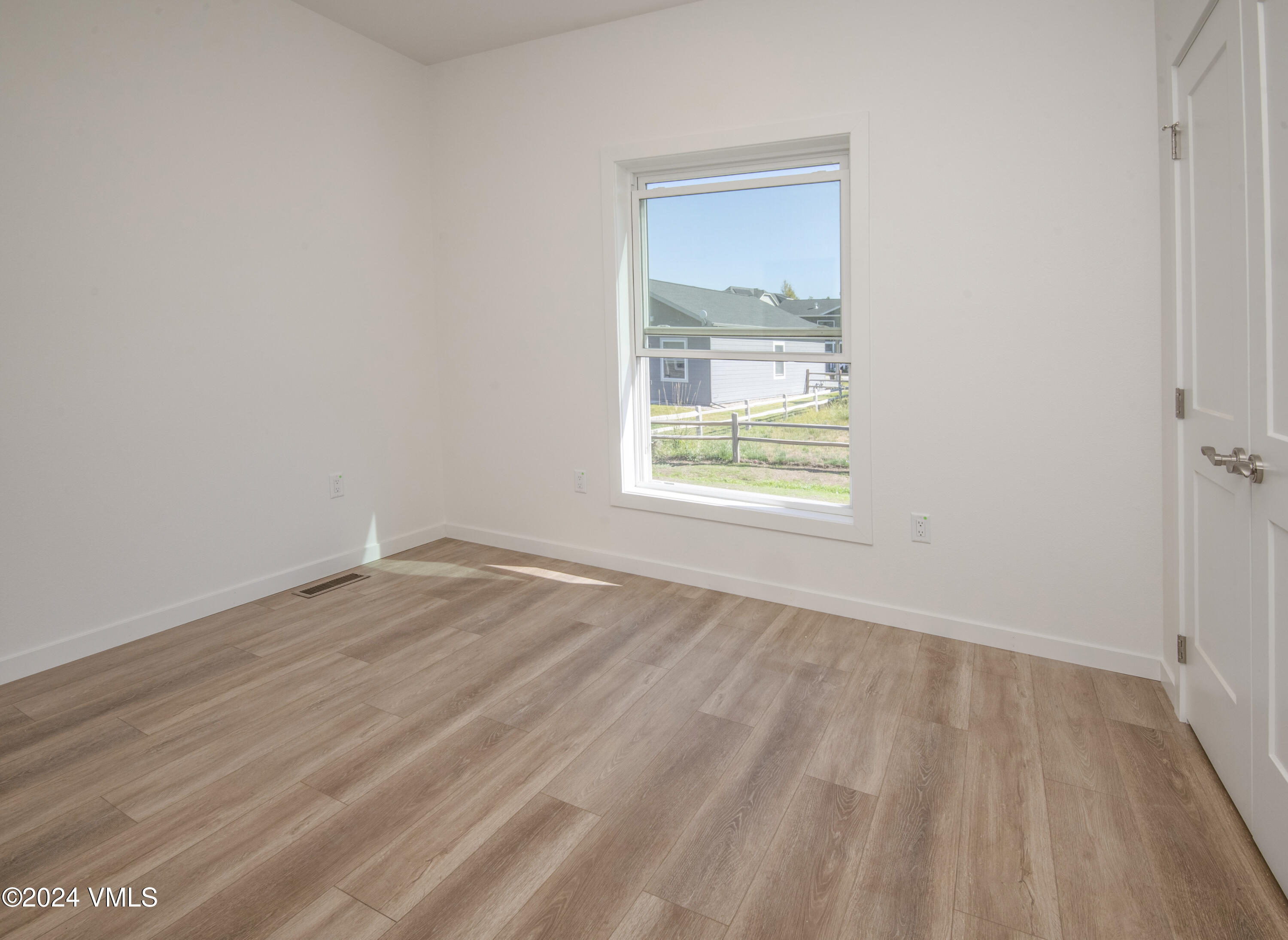 370 Blackhawk Road Gypsum, CO 81637 - Photo 18 of 35 Mtn-Laurel_22