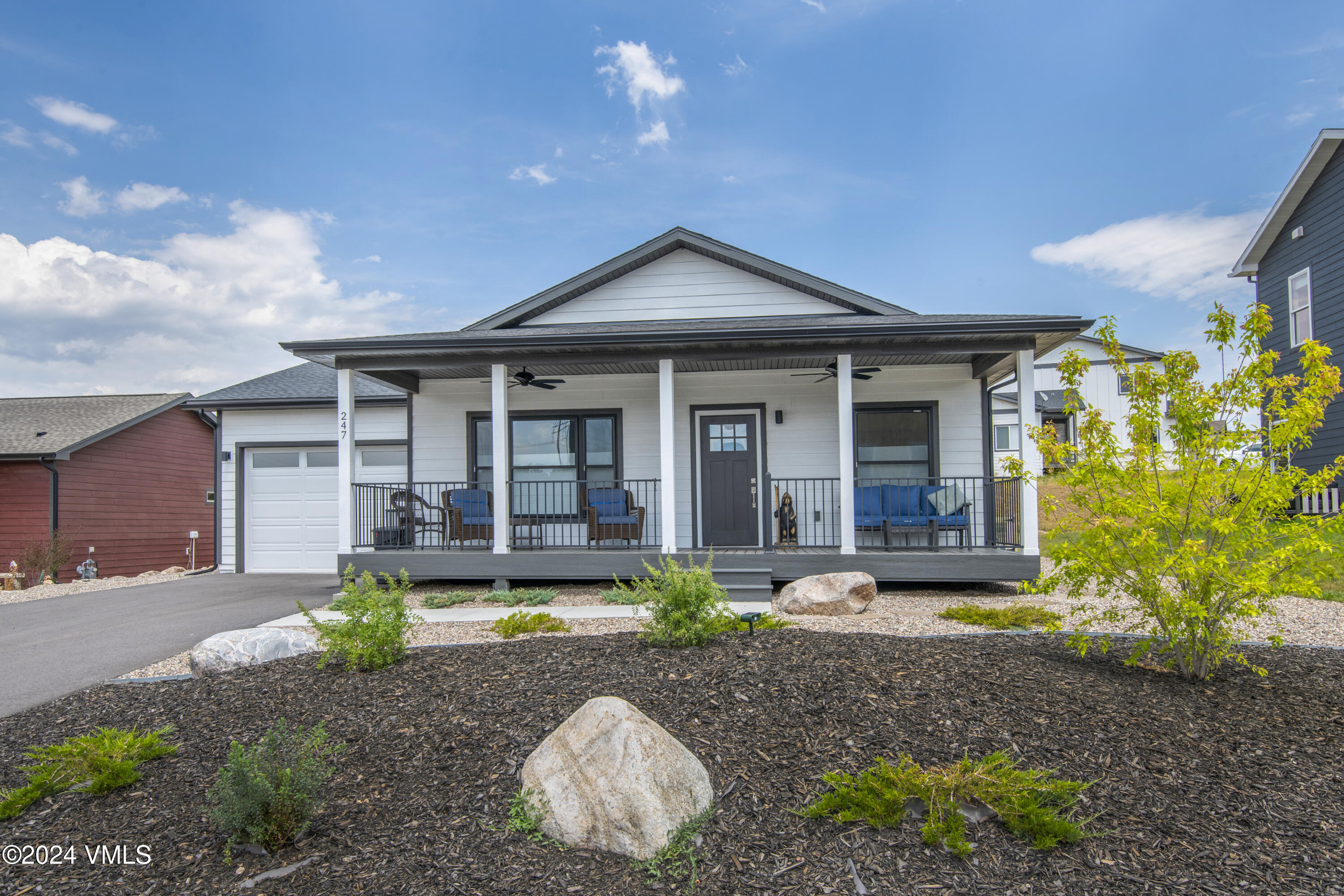 370 Blackhawk Road Gypsum, CO 81637 - Photo 2 of 35 Blackhawk-Dr_08