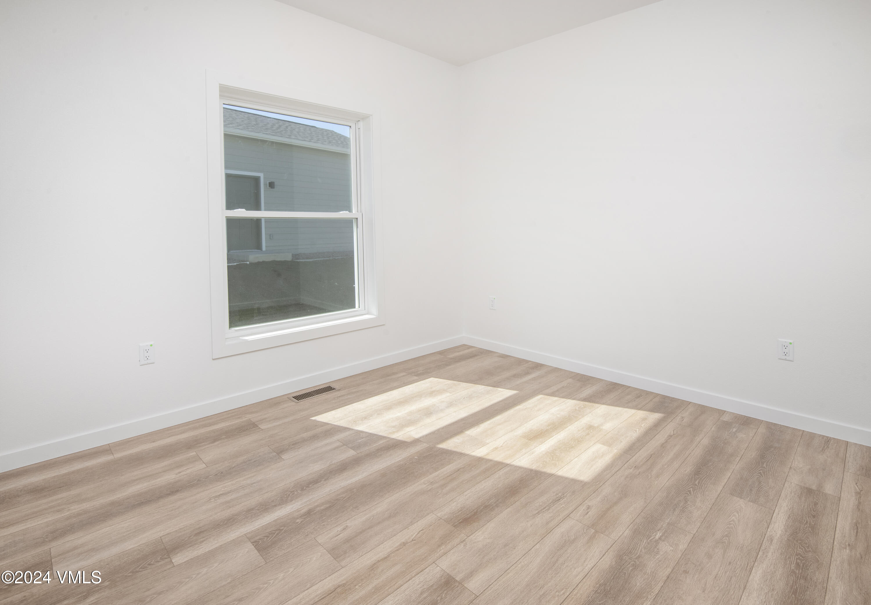 370 Blackhawk Road Gypsum, CO 81637 - Photo 22 of 35 Mtn-Laurel_20