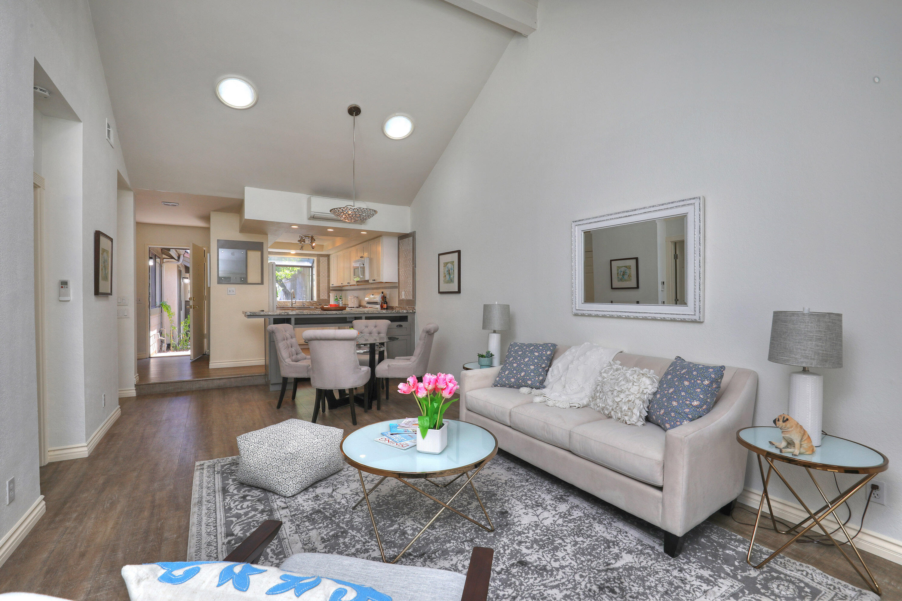 4040 Primavera Road, Unit 7 Santa Barbara, CA 93110 - Photo 4 of 21 4
