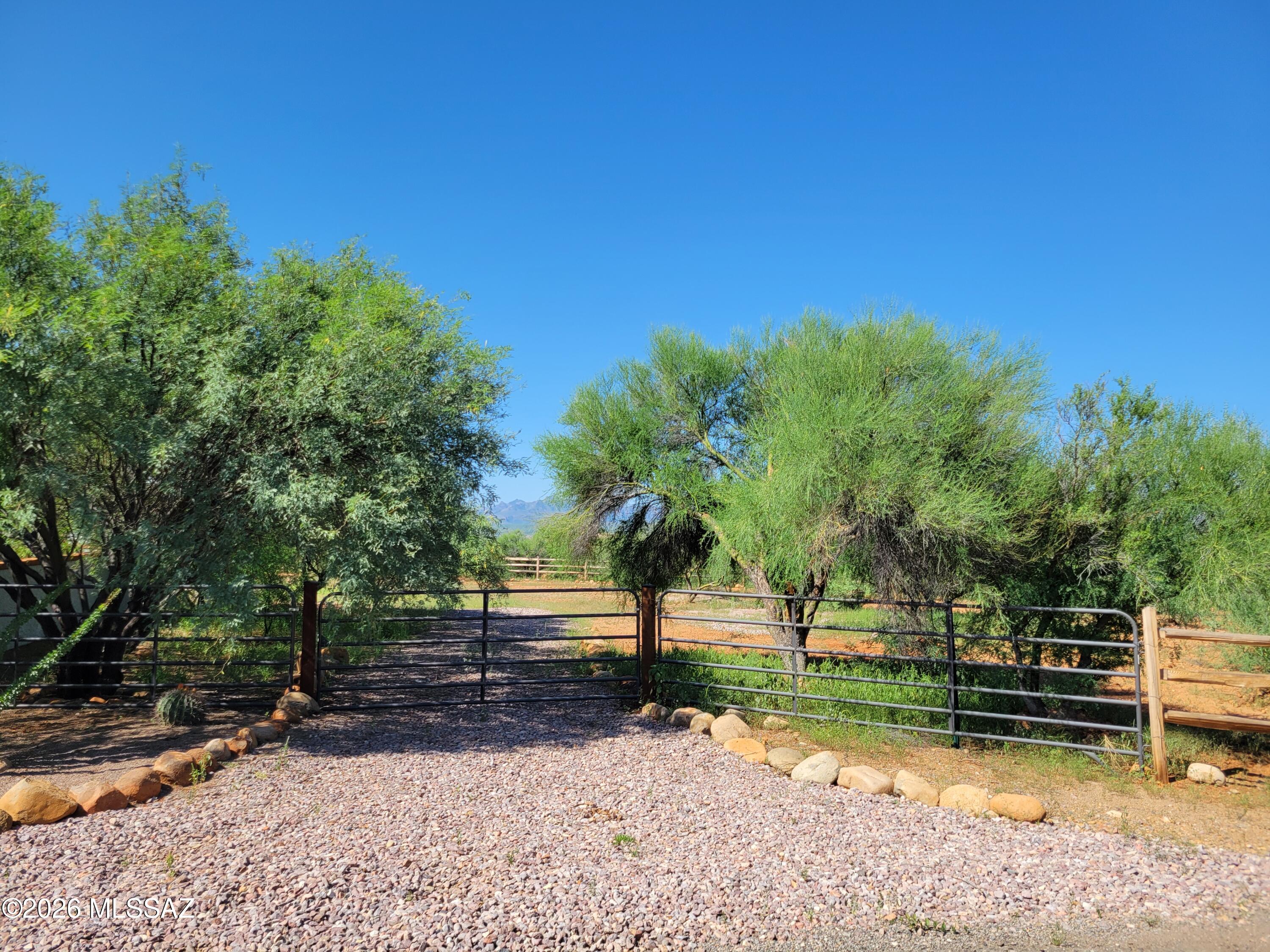 1800 Go Court, Unit 19 Rio Rico, AZ 85648 - Photo 2 of 4 Gate