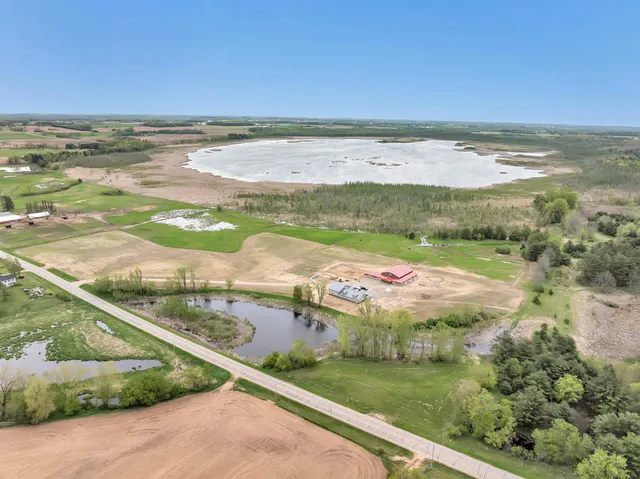 $699,900 | 5780 County Road V, Gillett, WI 54124